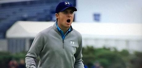 Spieth jubelt über Birdie nach 20-Meter-Putt